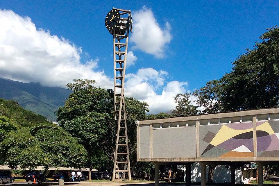 Un día especial en la universidad AVERU Simadi UCV Ciudad Universitaria